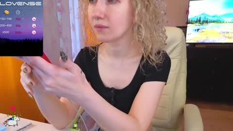 Snapshot of marmeladka777 chatting on 5, 1, 2025 Alena online show from 5, 1, 2025