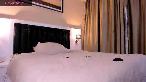 -- Mari -- online show from 11, 2, 2026