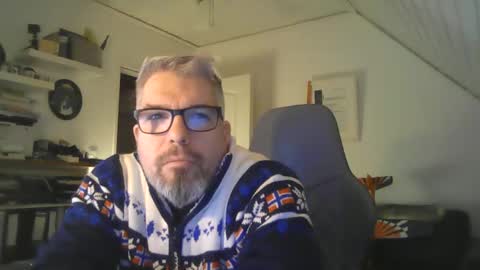 marriedcock1980 online show from 17, 1, 2025