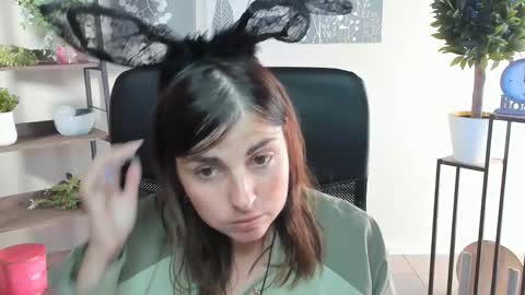 martaedams online show from 25, 9, 2025