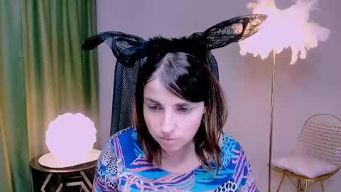 martaedams online show from 28, 11, 2025