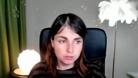 martaedams online show from 23, 12, 2025