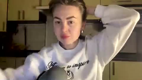 Marta online show from 10, 4, 2026