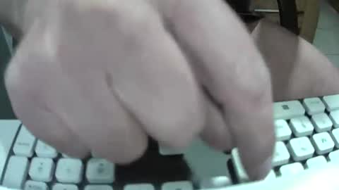 Snapshot of martial04 chatting on 1, 12, 2024 martial04 online show from 1, 12, 2024