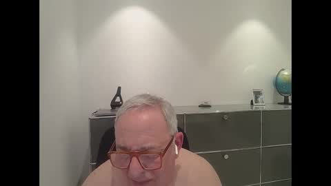 martin_1947 online show from 14, 1, 2025