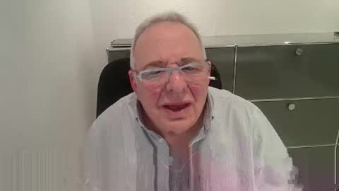 martin_1947 online show from 3, 2, 2026