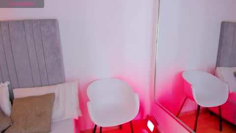 Snapshot of martina_adams chatting on 5, 6, 2026 mari online show from 5, 6, 2026