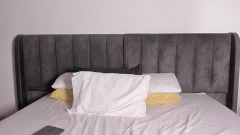 Laura online show from 17, 2, 2025