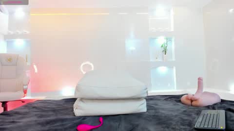 Snapshot of martina_mayers chatting on 26, 12, 2024 Martina online show from 26, 12, 2024