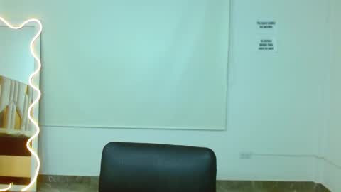 Hey im martina online show from 10, 3, 2025