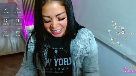Snapshot of martina_tay chatting on 6, 6, 2026 Hey im martina online show from 6, 6, 2026
