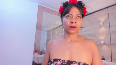 martina touss  online show from 27, 11, 2025