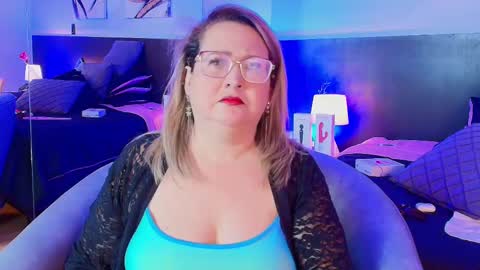 Snapshot of martinacaicedo chatting on 9, 3, 2025 Martina Caicedo online show from 9, 3, 2025