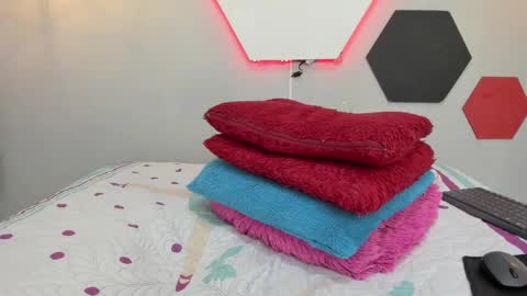 Martina online show from 16, 12, 2024