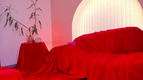 Nina online show from 29, 4, 2026