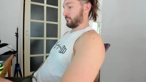 Snapshot of martincumking chatting on 26, 9, 2025 vikingcumking online show from 26, 9, 2025