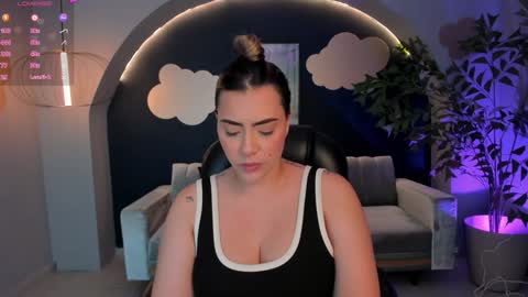 Martinna Bonnet online show from 5, 12, 2024