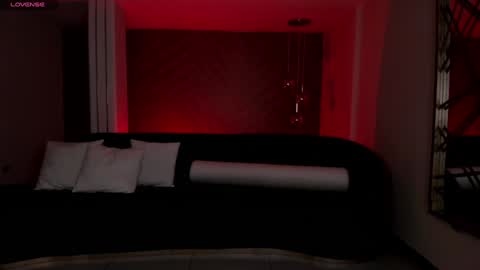 Martinna Bonnet online show from 19, 12, 2024