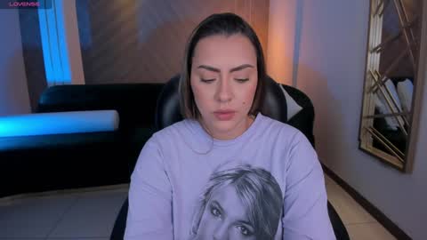 Martinna Bonnet online show from 13, 1, 2025