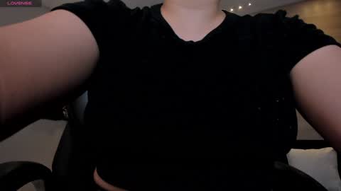 Martinna Bonnet online show from 1, 2, 2025