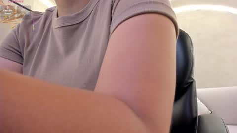 Martinna Bonnet online show from 14, 9, 2025