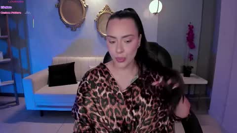 Martinna Bonnet online show from 24, 11, 2025