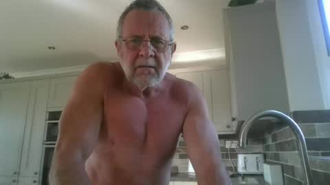 Snapshot of martinrgbxxxx chatting on 4, 7, 2026 martinrgbxxxx online show from 4, 7, 2026