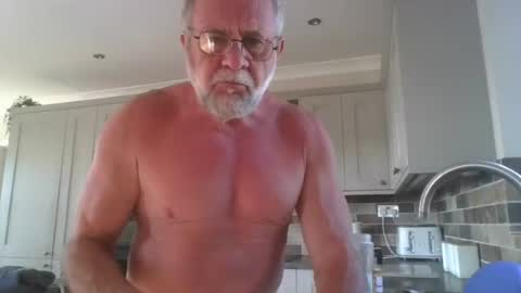 Snapshot of martinrgbxxxx chatting on 8, 7, 2026 martinrgbxxxx online show from 8, 7, 2026