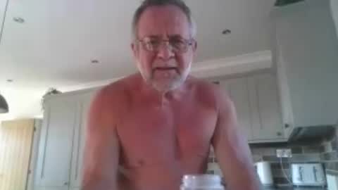 Snapshot of martinrgbxxxx chatting on 29, 7, 2026 martinrgbxxxx online show from 29, 7, 2026