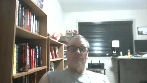 Snapshot of marty1688 chatting on 23, 11, 2025 marty1688 online show from 23, 11, 2025