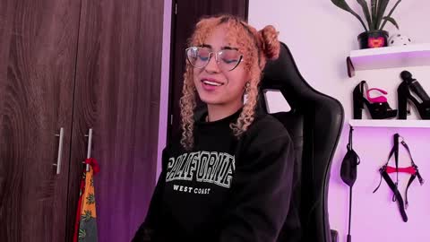 Mary Jane  online show from 25, 1, 2025