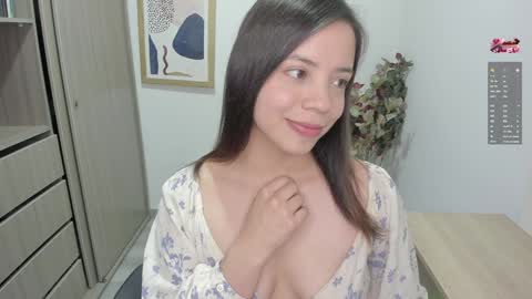 Snapshot of mary_mae chatting on 18, 1, 2025 Girl of your dreams online show from 18, 1, 2025