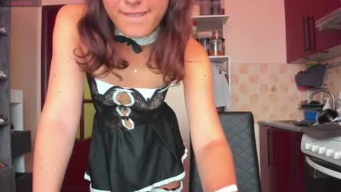 Snapshot of mary_queeny chatting on 5, 8, 2026 MarieQueenie online show from 5, 8, 2026