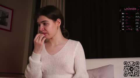 Snapshot of mary_shake chatting on 5, 12, 2024 Mary online show from 5, 12, 2024