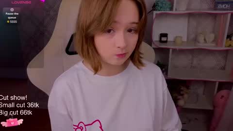 Snapshot of mary_u chatting on 5, 3, 2026 Ur Mary online show from 5, 3, 2026