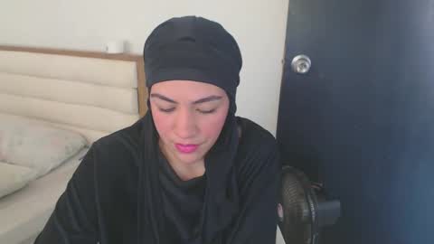 Snapshot of maryam_arabicmilk chatting on 21, 1, 2025 maryam_arabicmilk online show from 21, 1, 2025