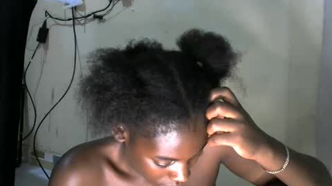 Mary online show from 4, 11, 2025