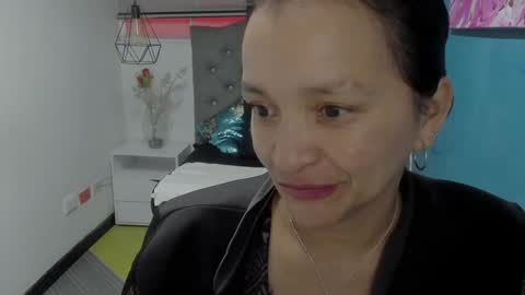 Marylin online show from 4, 12, 2024