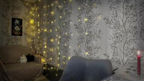 Snapshot of marylou_ chatting on 31, 10, 2025 Mary Lou online show from 31, 10, 2025