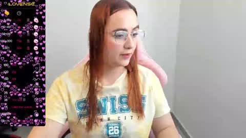 Snapshot of maryluna95 chatting on 26, 2, 2025 Dulce Maria online show from 26, 2, 2025