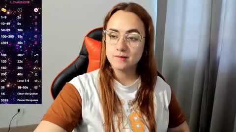 Snapshot of maryluna95 chatting on 6, 10, 2025 Dulce Maria online show from 6, 10, 2025