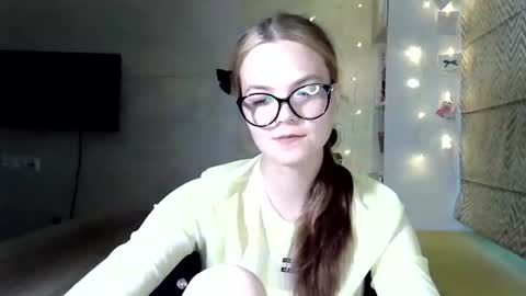 Nessa online show from 23, 6, 2026