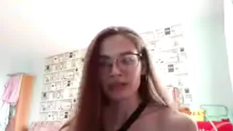 Kelly online show from 27, 3, 2026