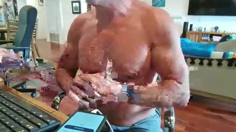 Snapshot of mascmuscle49 chatting on 3, 12, 2025 mascmuscle49 online show from 3, 12, 2025