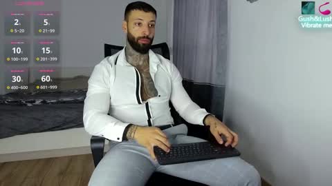 masculineguy69 online show from 24, 10, 2025