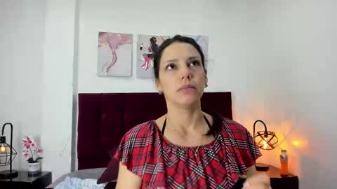 Snapshot of mashapink chatting on 16, 9, 2025 MashaPink online show from 16, 9, 2025