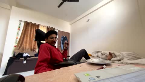 Mask Boy online show from 17, 1, 2025