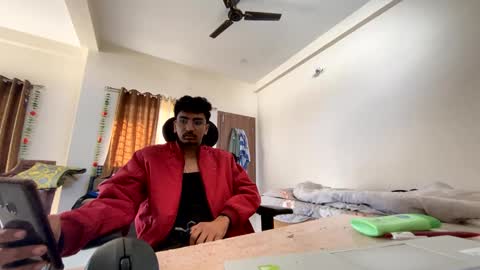 Mask Boy online show from 23, 1, 2025