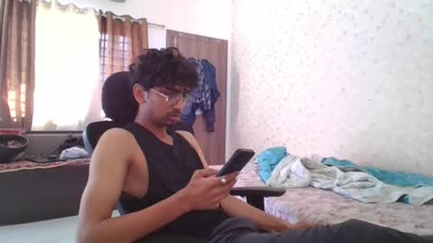 Mask Boy online show from 1, 10, 2025