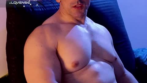 masked_bodybuilder online show from 20, 12, 2024